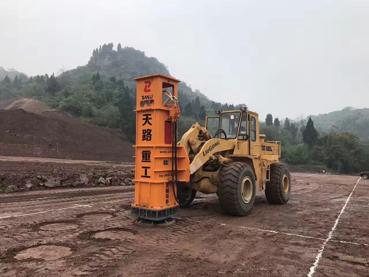 高速液壓夯實(shí)機(jī) 高速液壓夯實(shí)機(jī)